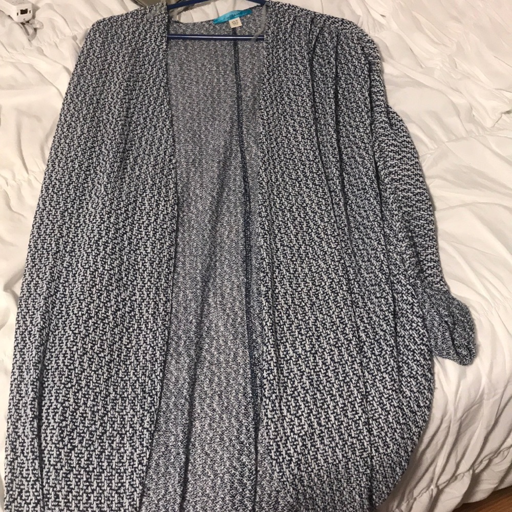 Cardigan - Picture 2 of 2